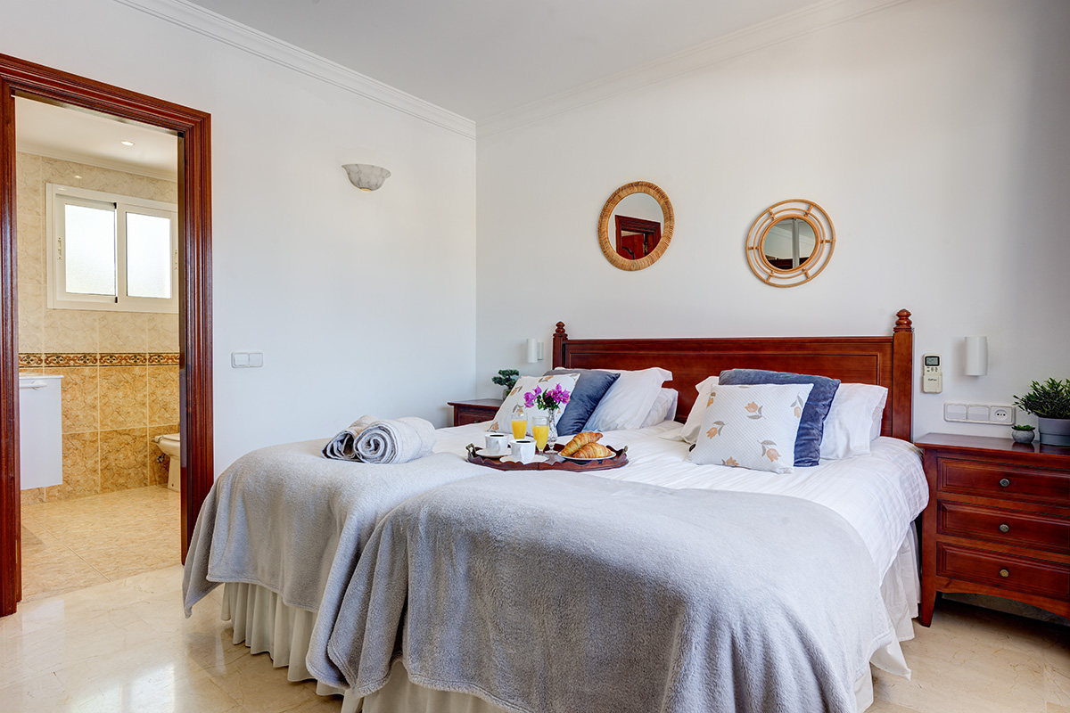 Gallery Picture