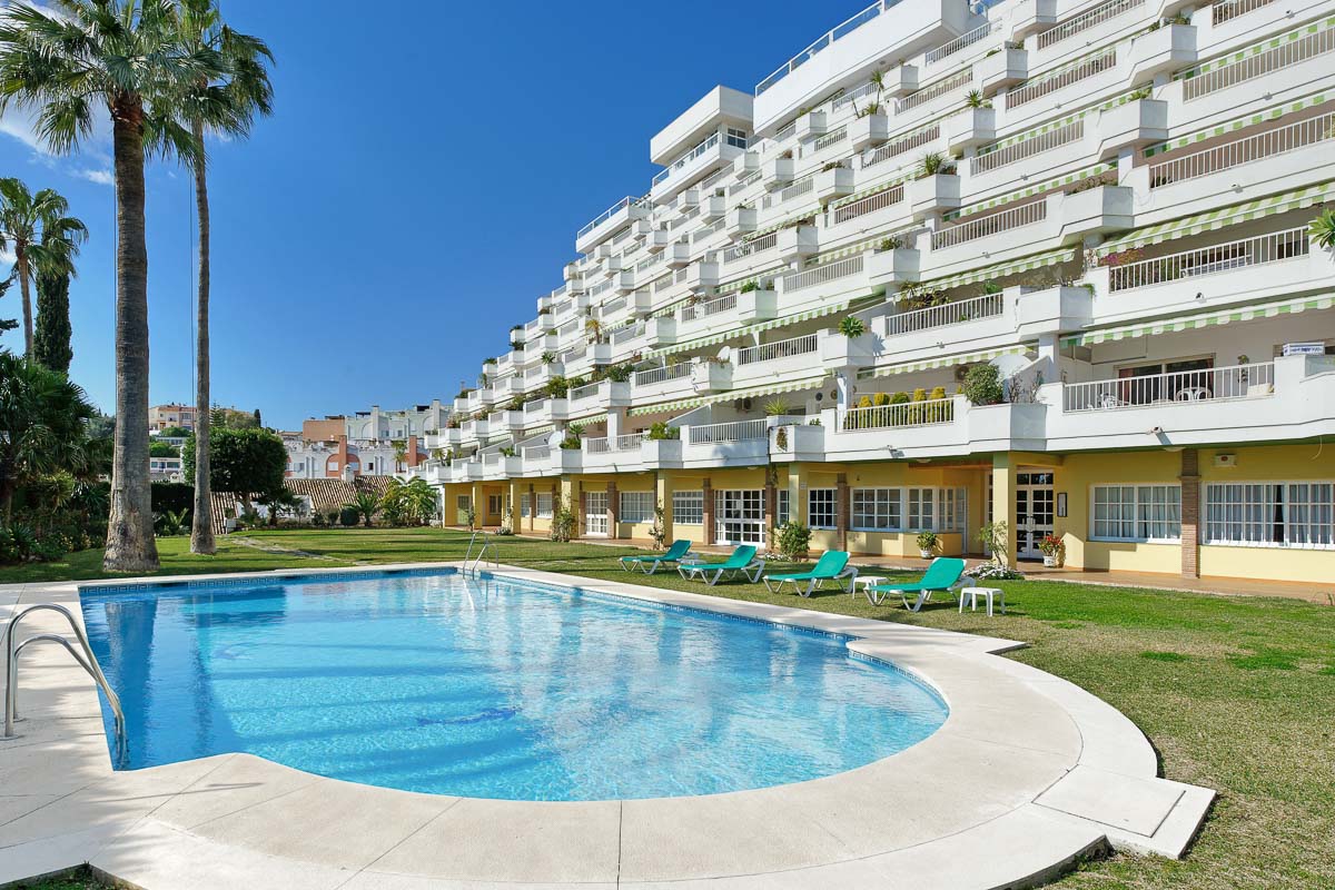 Gallery Picture